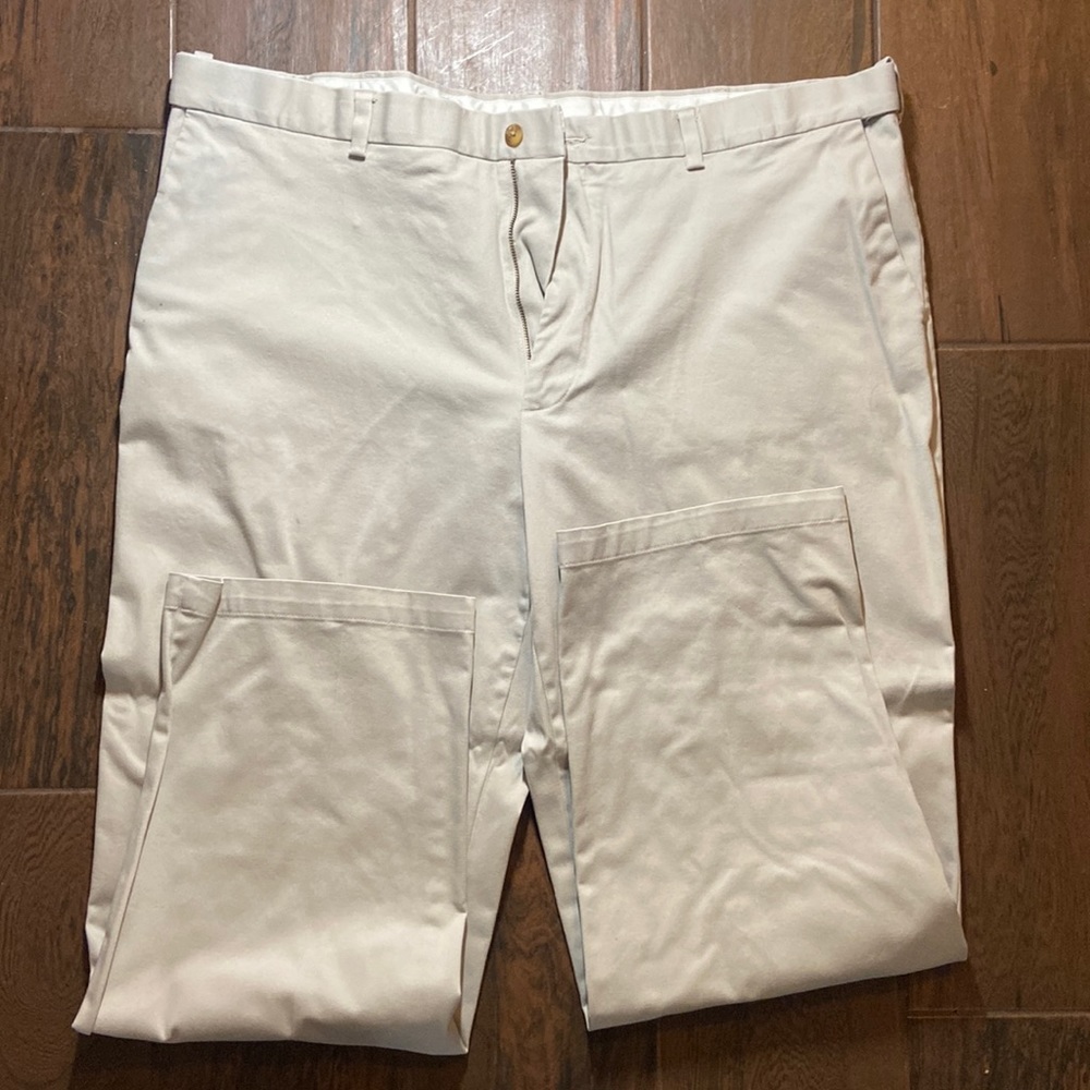 light khaki Berkley Jensen mens pants